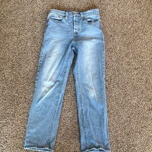 Classic Light Blue women’s Jeans